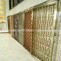 الصين تصميم الداخلية الحائط الحائط الفولاذ المقاوم للصدأ شاشة قطع ليزر مع لون ممشط لمشاريع العمارة الفاخرة المزود