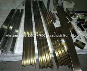 الصين واقيات زوايا من الفولاذ المقاوم للصدأ مصقولة 201 304 316 إطار الحائط إطار السقف إطار الحائط السقف المزود