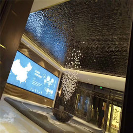 ورقة الفولاذ المقاوم للصدأ ذات التشطيب اللامع والموجات المائية بلون ذهبي للوحة السقف الزخرفية المزود
