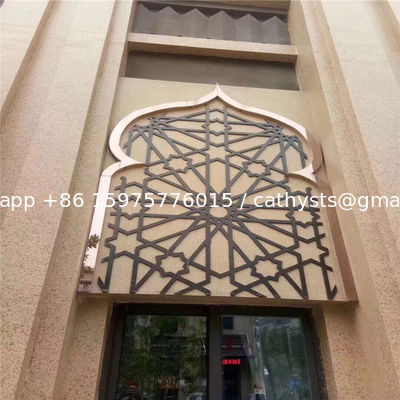 مقسّمات وغرف مقسمة ذات إطار أسود مصنوعة حسب الطلب بنمط دائري ثلاثي الأبعاد من الفولاذ المقاوم للصدأ الذهبي 1800 × 900 المزود
